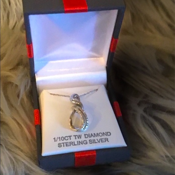 🎈💕Beautiful Diamond Necklace 💕🎈 - Picture 3 of 10